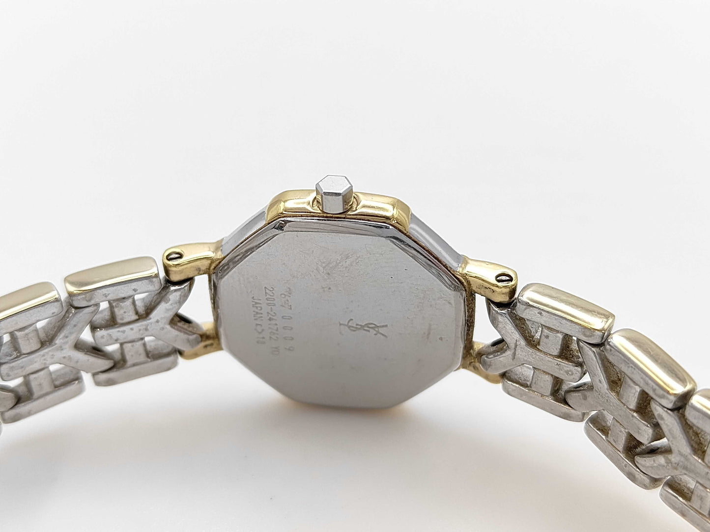 Yves Saint Laurent 2200-241762YO 670009 Quartz Women's Watch