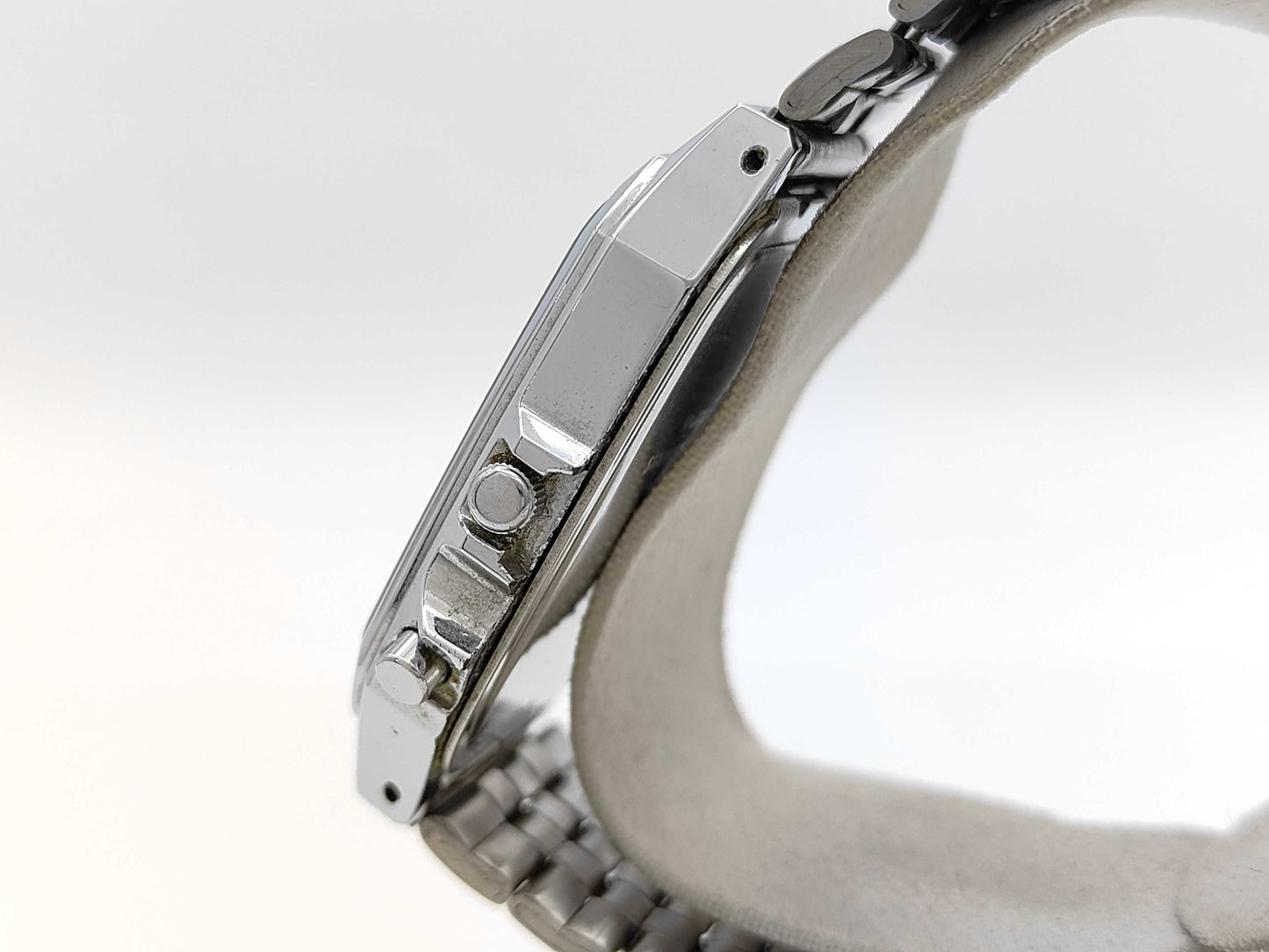 FREE WAY T206-K247 9850913 Quartz Women's Watch