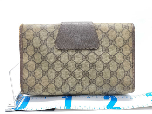 GUCCI GG Supreme GUCCI Clutch Bag GG Supreme PVC Clutch Bag