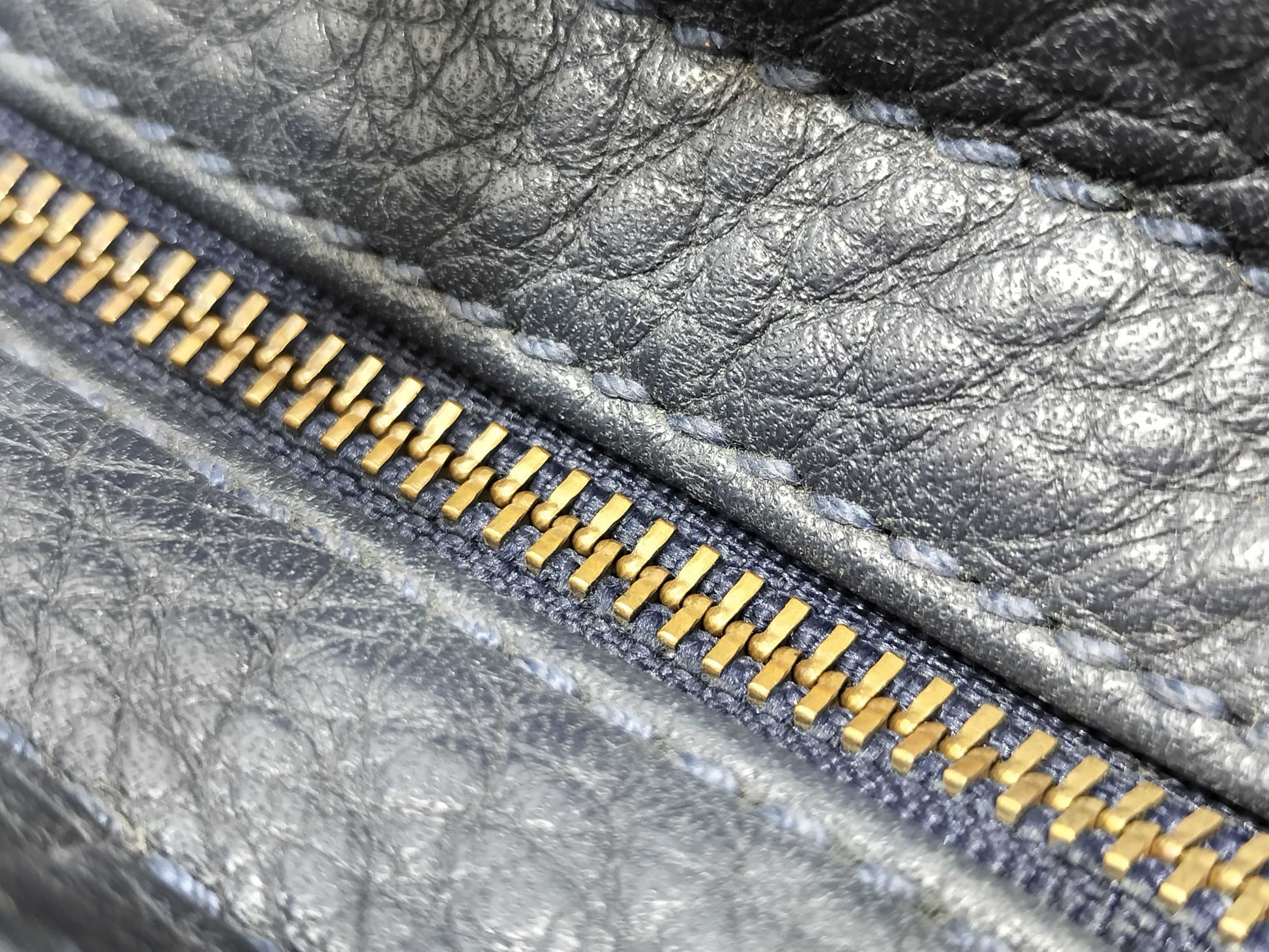 COACH Old Coach 2-way Handbag Navy Excellent Condition Handbag