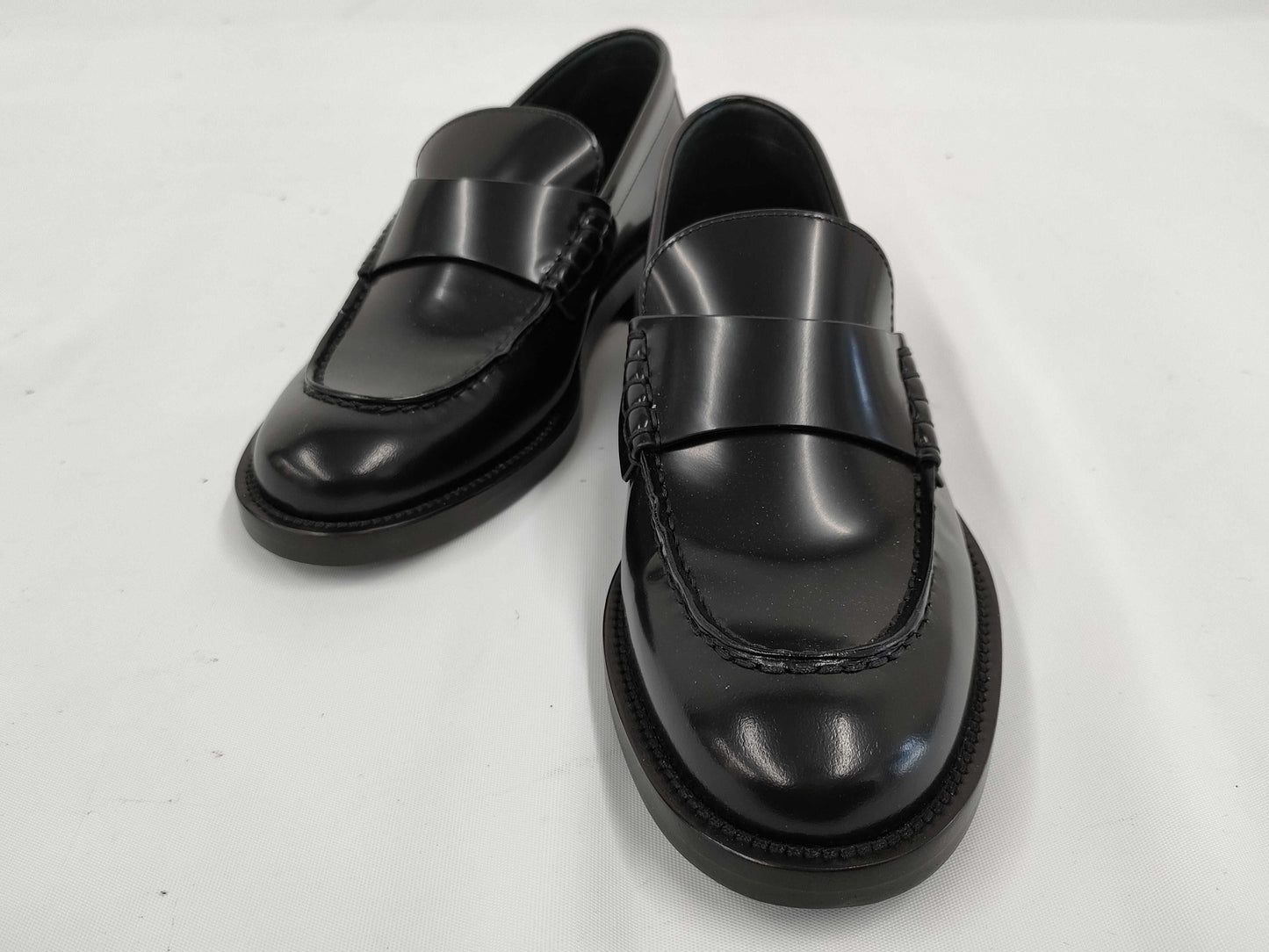 CHANEL Logo Loafers Loafers