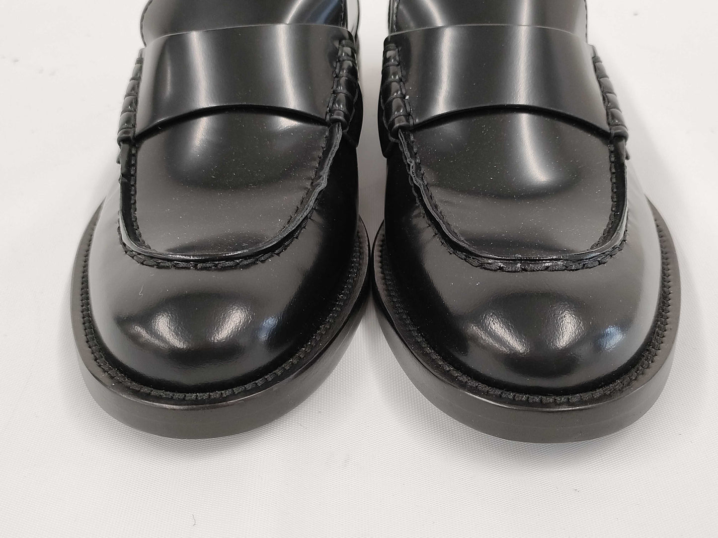 CHANEL Logo Loafers Loafers