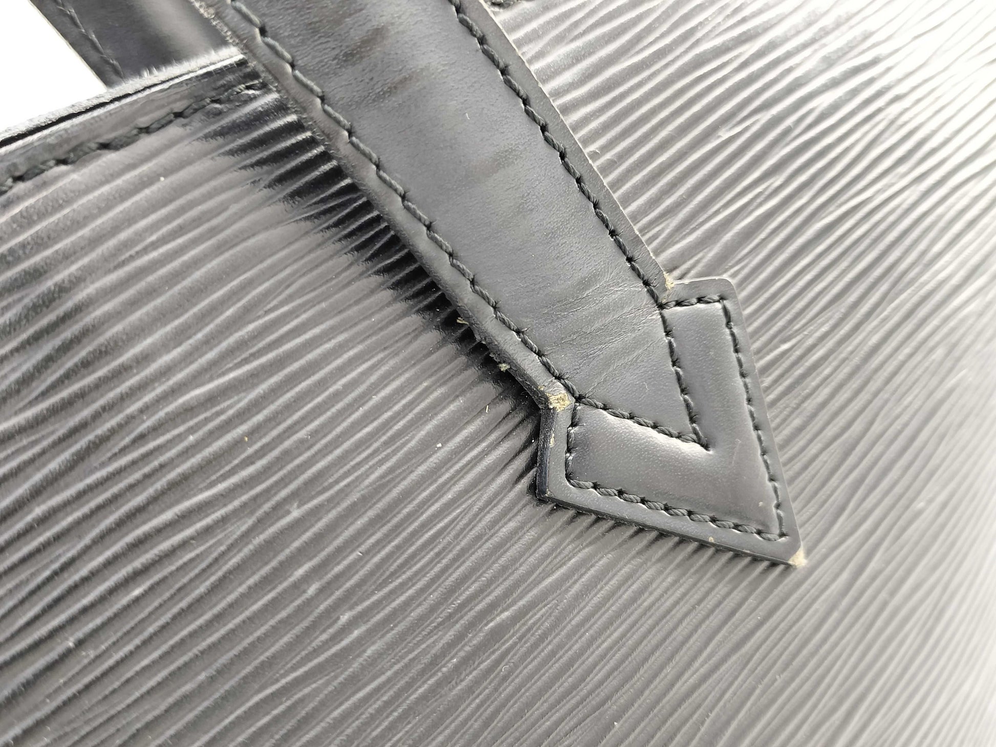 LOUIS VUITTON Epi Vuitton Epi Saint-Jacques Noir VI0995 Handbag