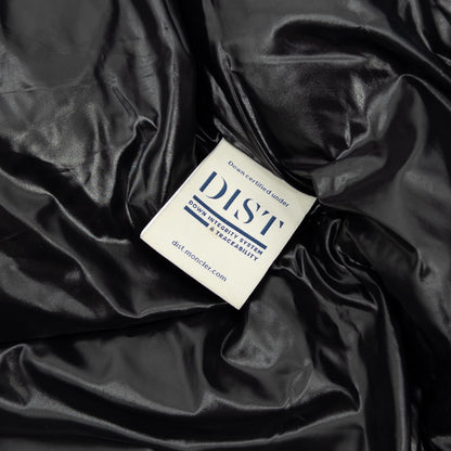 MONCLER MONCLER MONTCLA GIUBBOTTO 2020 Size 0 Down Jacket Made in Romania Domestic Distributor Listed Other Apparel