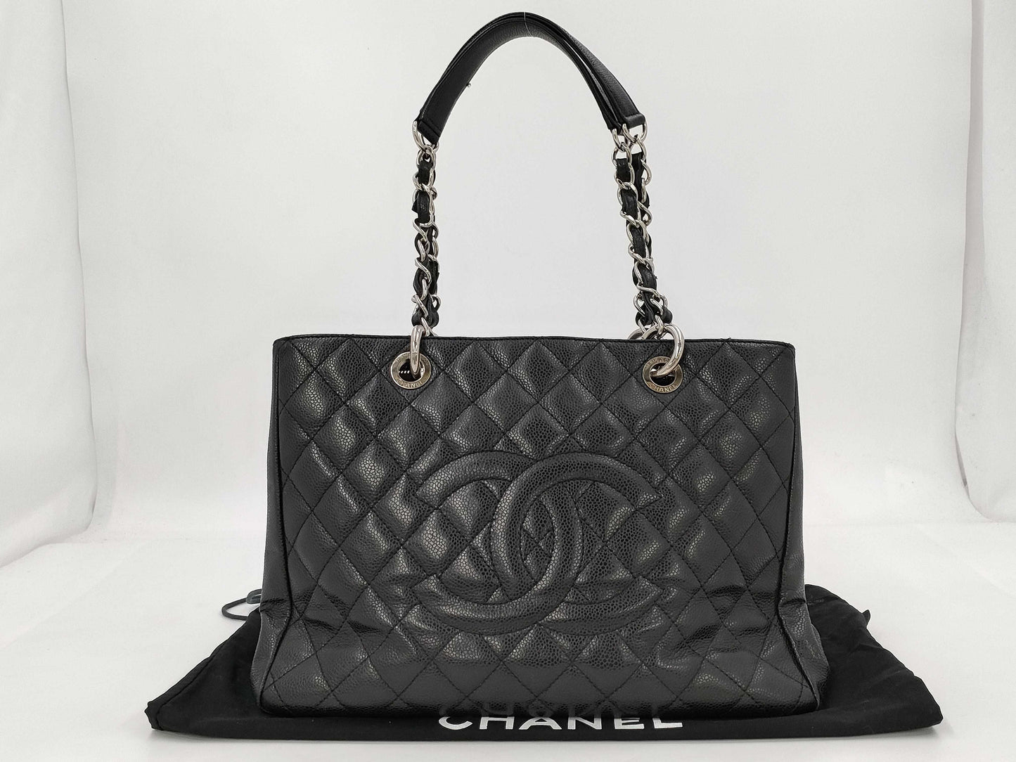 CHANEL GST Caviar Skin Black Gold Hardware Chain Tote Bag