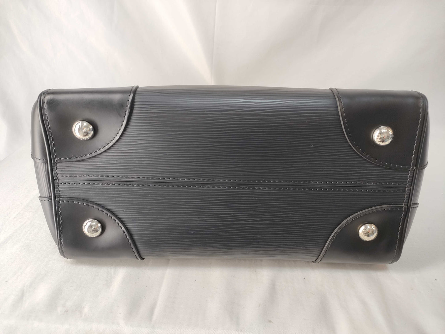 LOUIS VUITTON Epi Phoenix PM Handbag, Black, with Handbook, CA4185