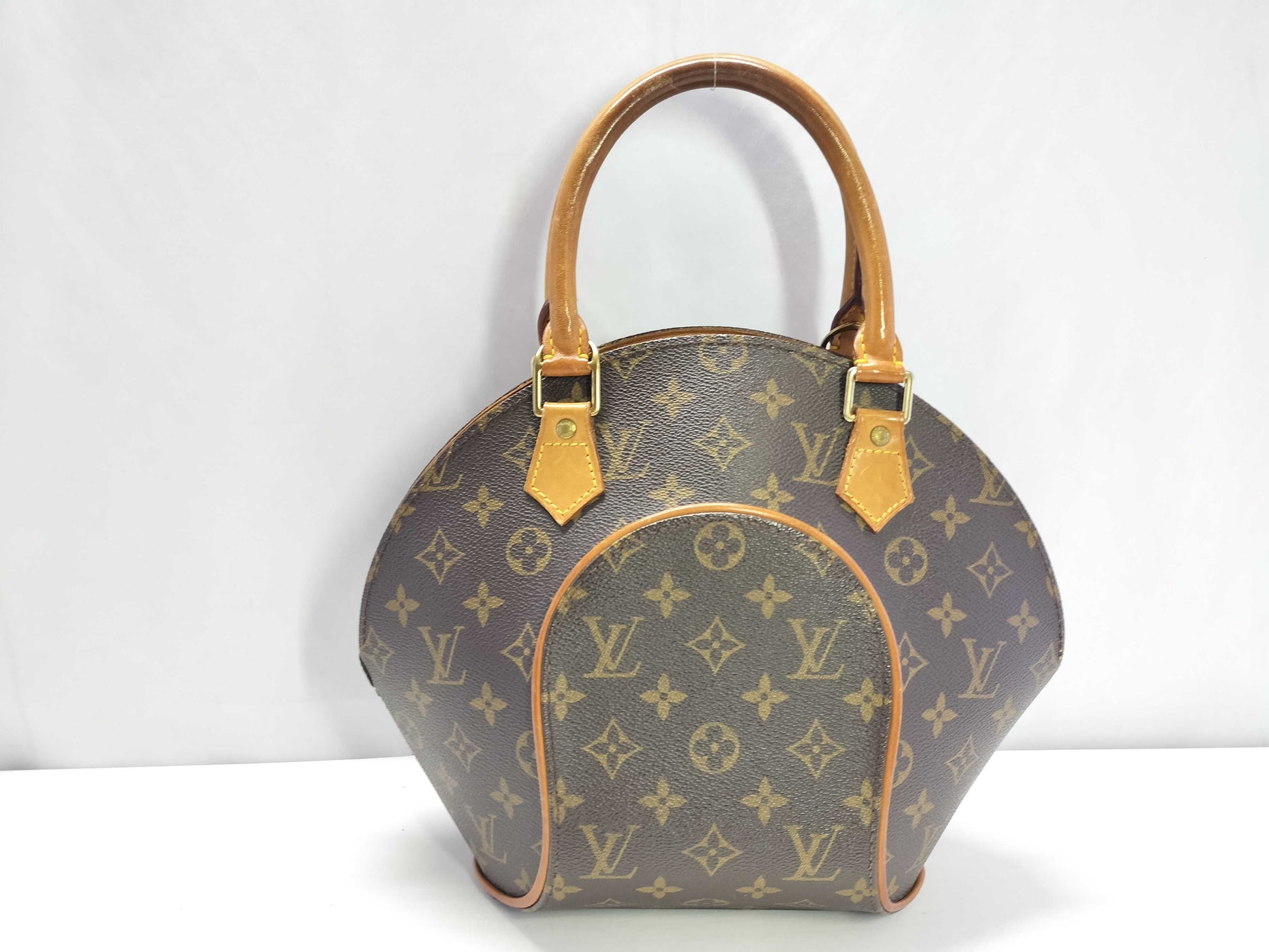 LOUIS VUITTON Monogram LV Ellips PM Handbag