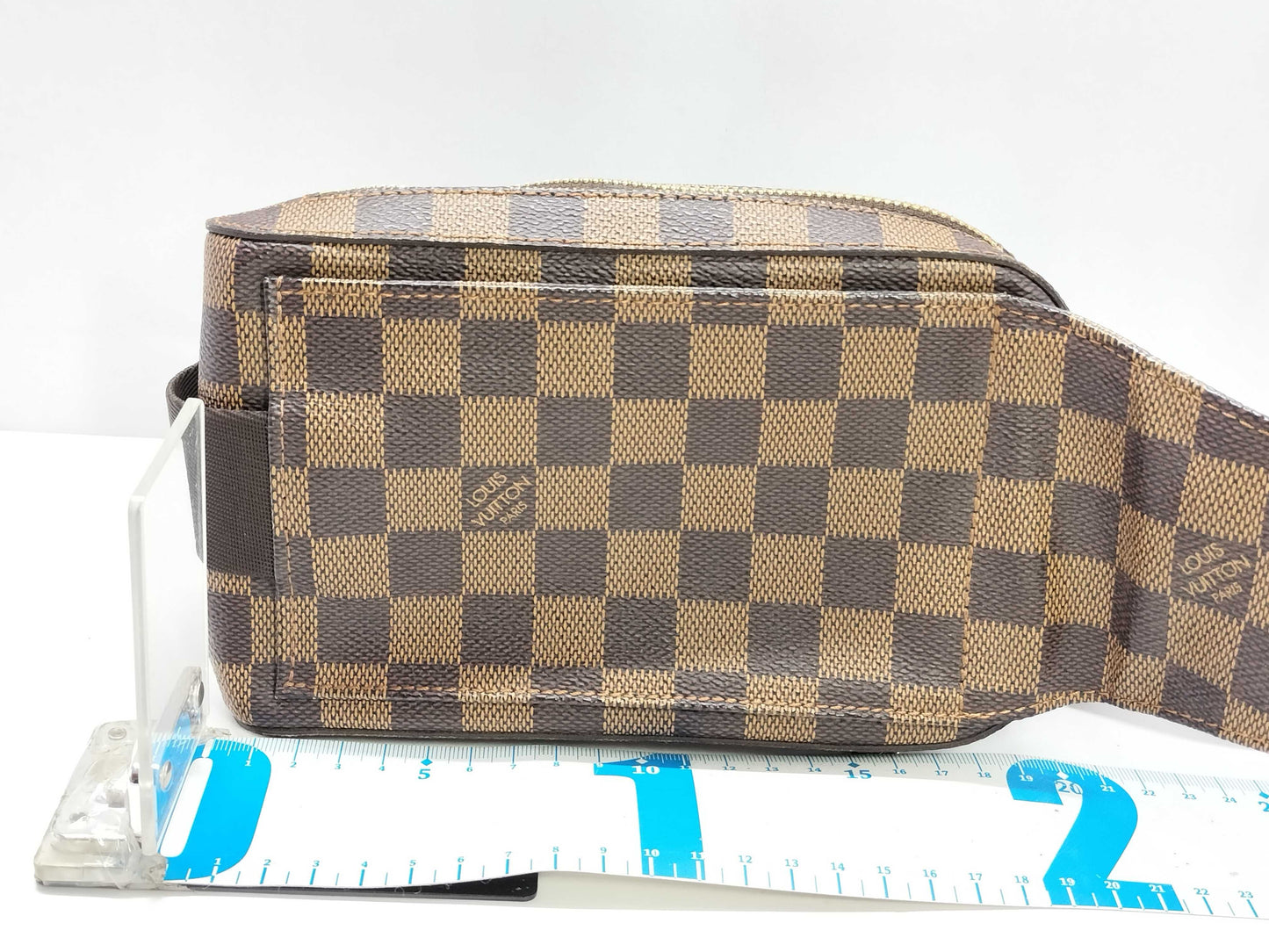 LOUIS VUITTON Damier LV Damier Jeronimos Shoulder Bag