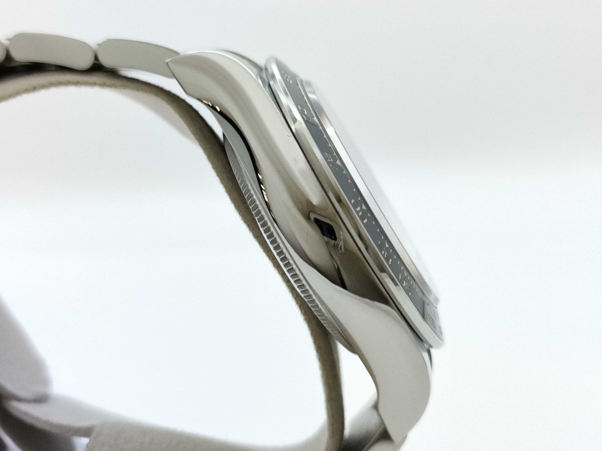 ROLEX Daytona 126500LN R125Q107 White Dial Oyster Breath Men's Watch