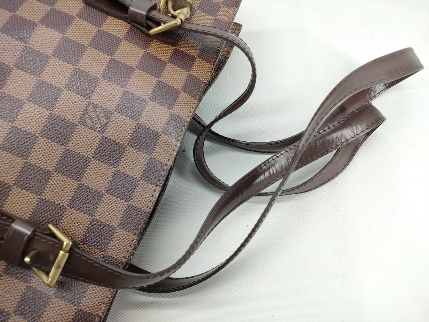 LOUIS VUITTON Damier Chelsea Tote Bag