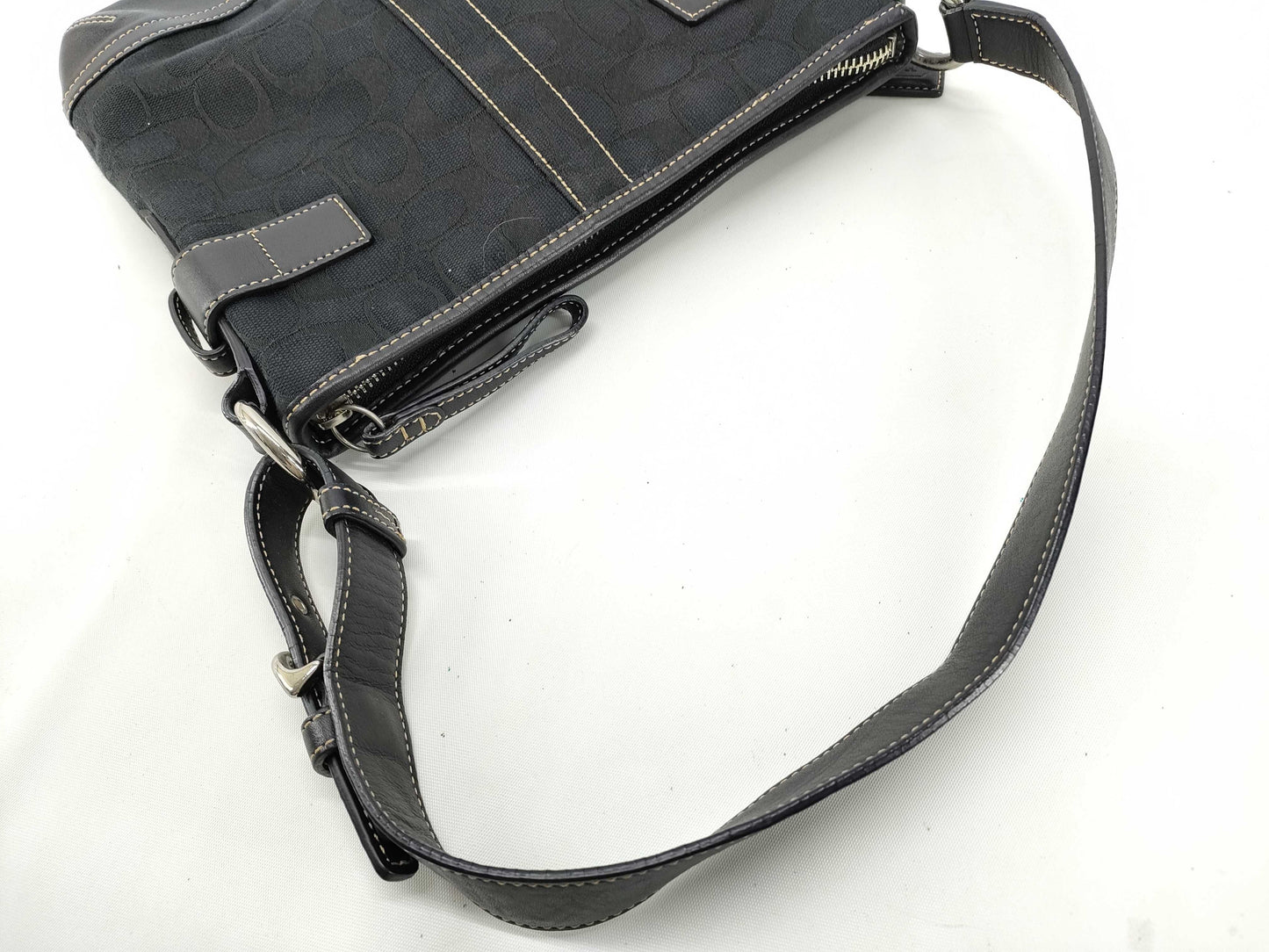 COACH Signature Shoulder Bag Black