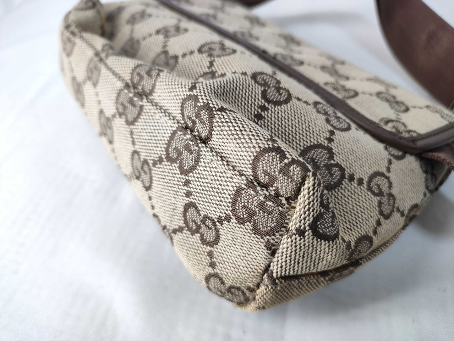 GUCCI GG Canvas Waist Bag