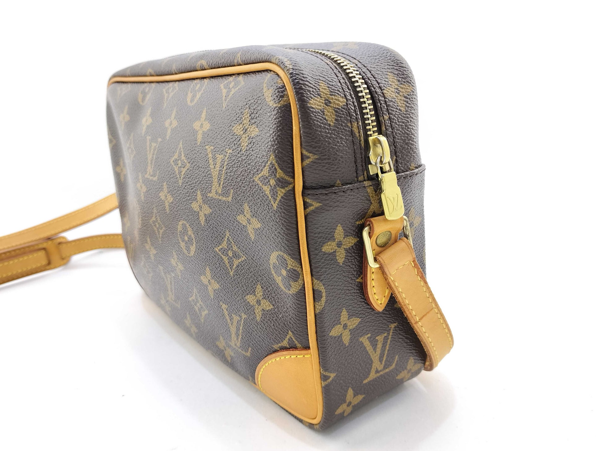 LOUIS VUITTON Monogram Vuitton Monogram Trocadero Shoulder Bag