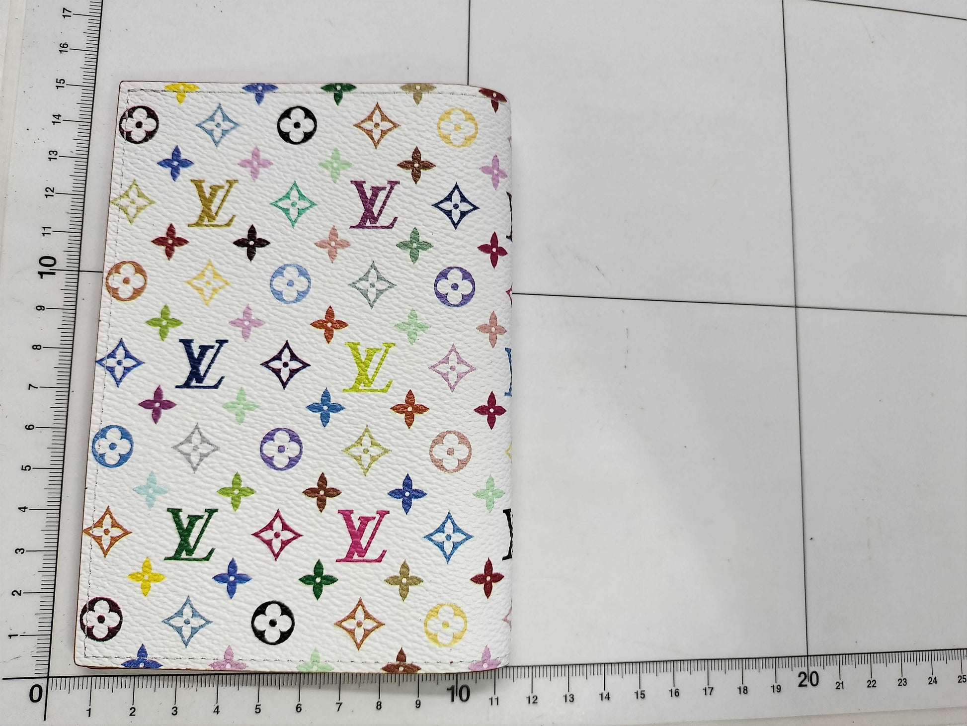 LOUIS VUITTON Monogram Multicolor Vuitton Multicolor Passpole RFID Notebook Cover