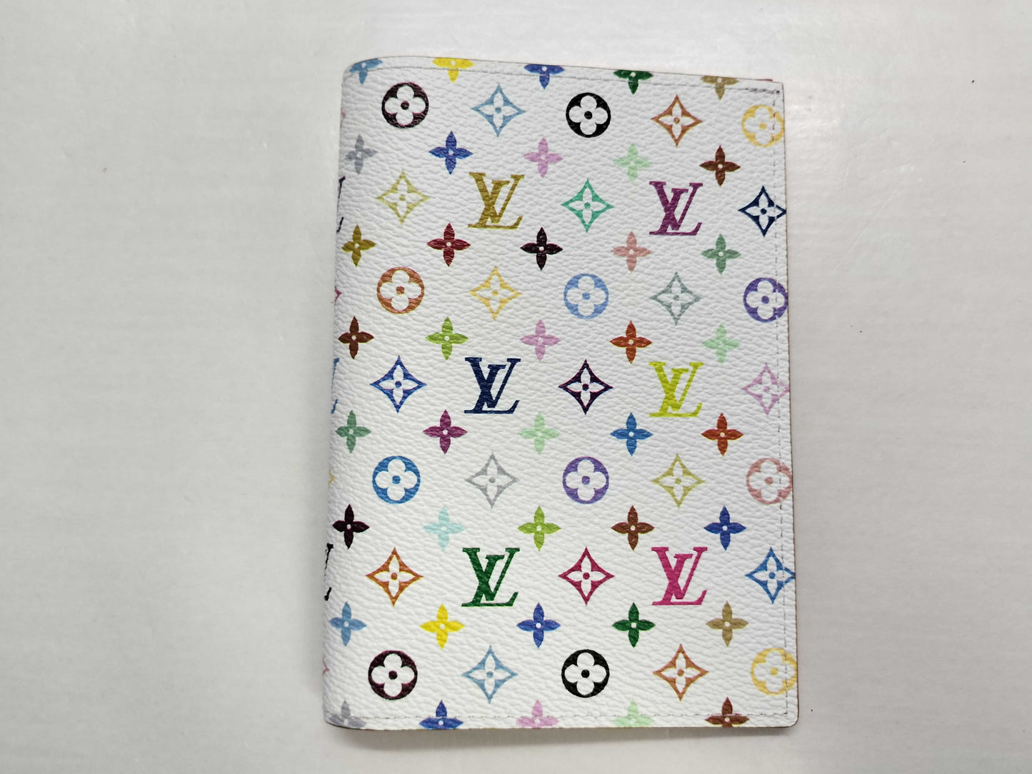 LOUIS VUITTON Monogram Multicolor Vuitton Multicolor Passpole RFID Notebook Cover