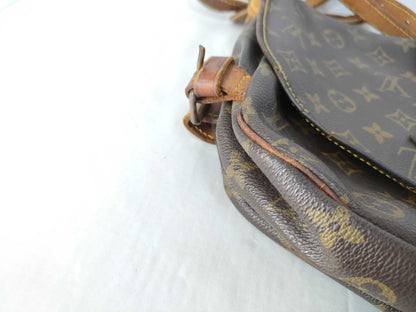 LOUIS VUITTON Monogram Saumur 30 M42256 Shoulder Bag
