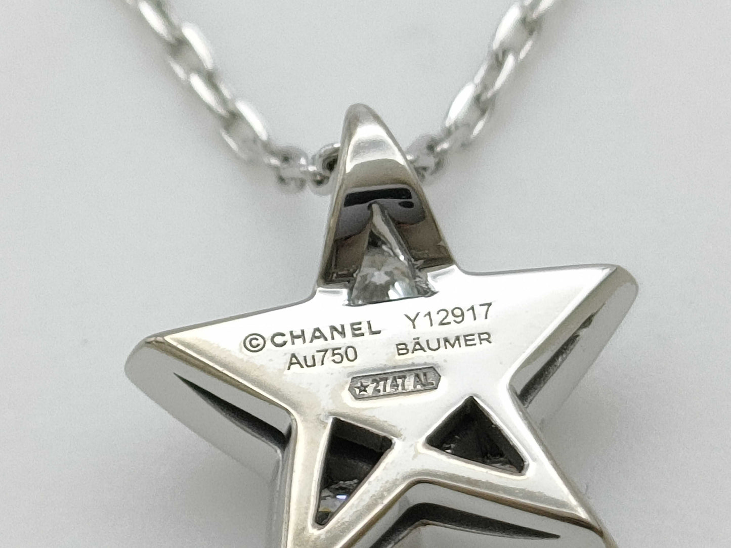 CHANEL Comet Diamond WG Au750 4.0g Necklace 