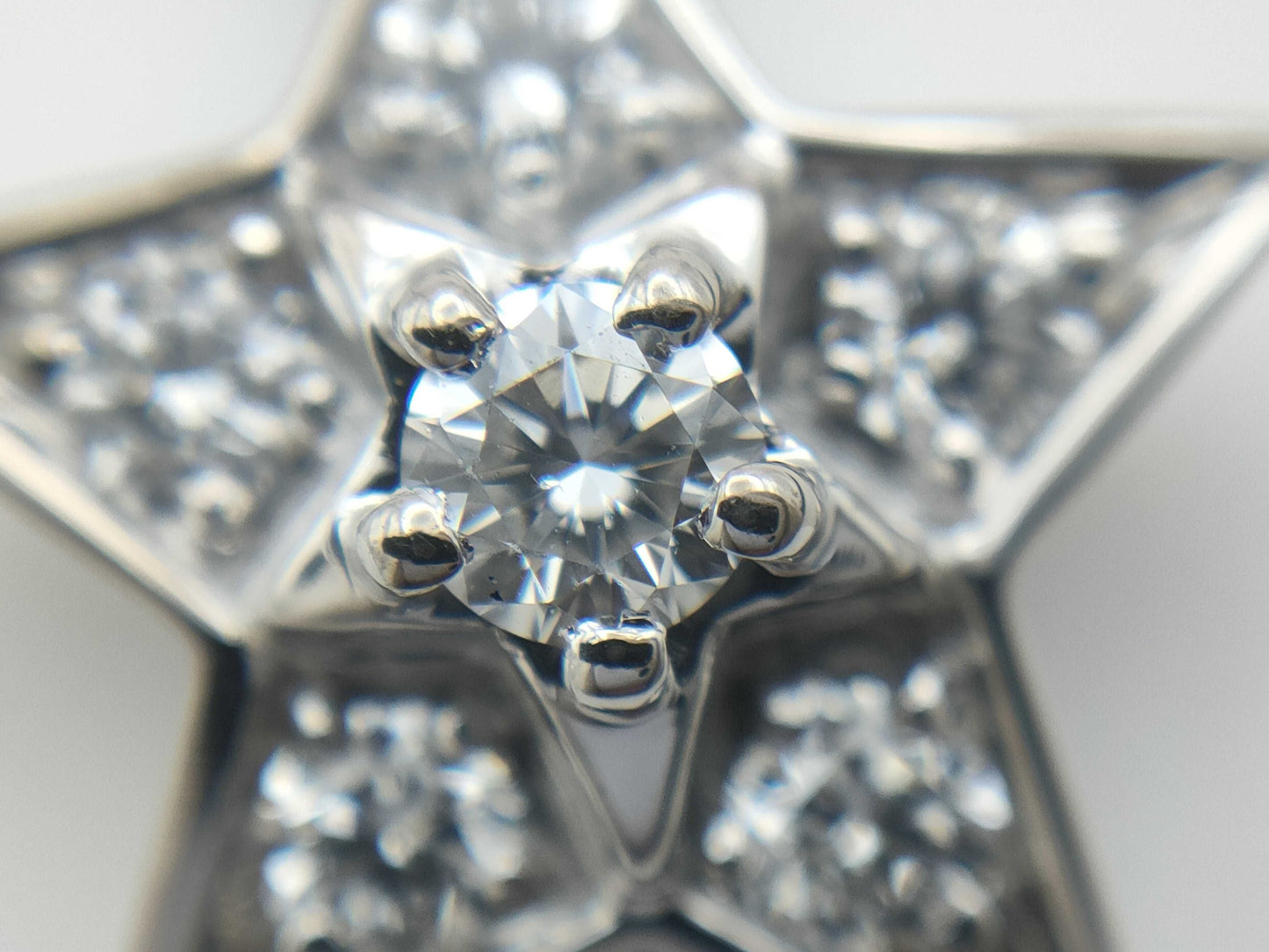 CHANEL Comet Diamond WG Au750 4.0g Necklace 