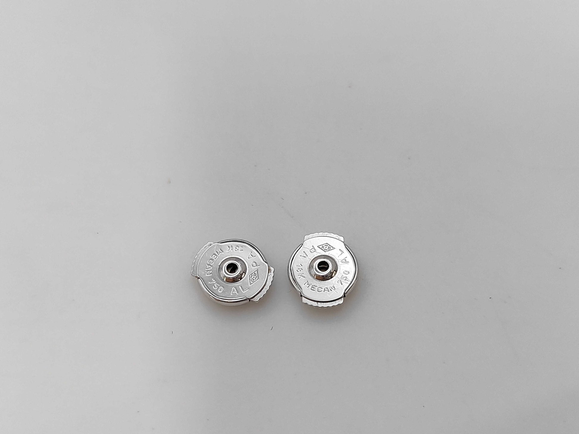 Cartier Love Hoops WG 750 3.8g Earrings 