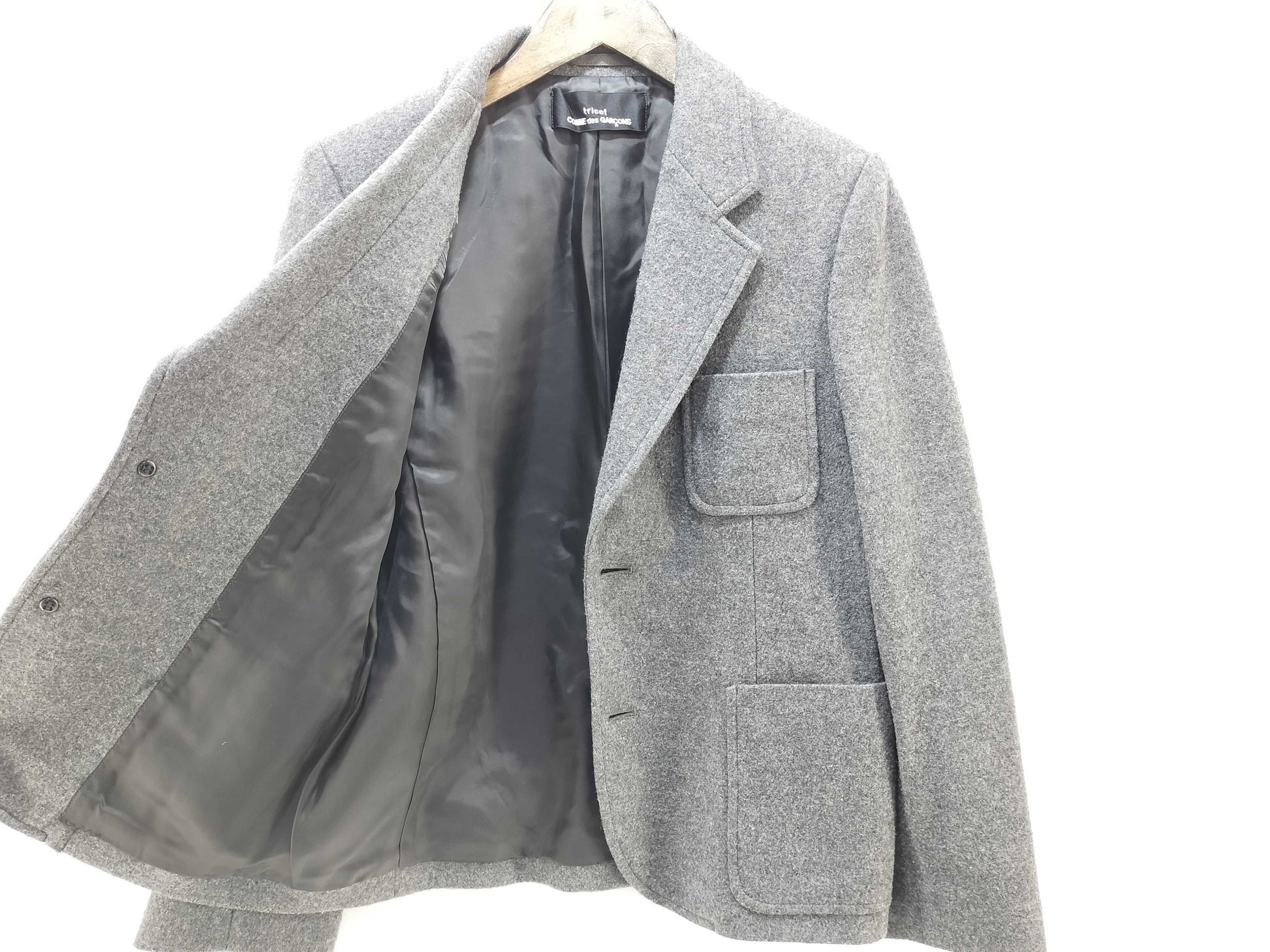 COMME des GARCONS tricot COMME des GARCONS AD1999 jacket in grey wool.