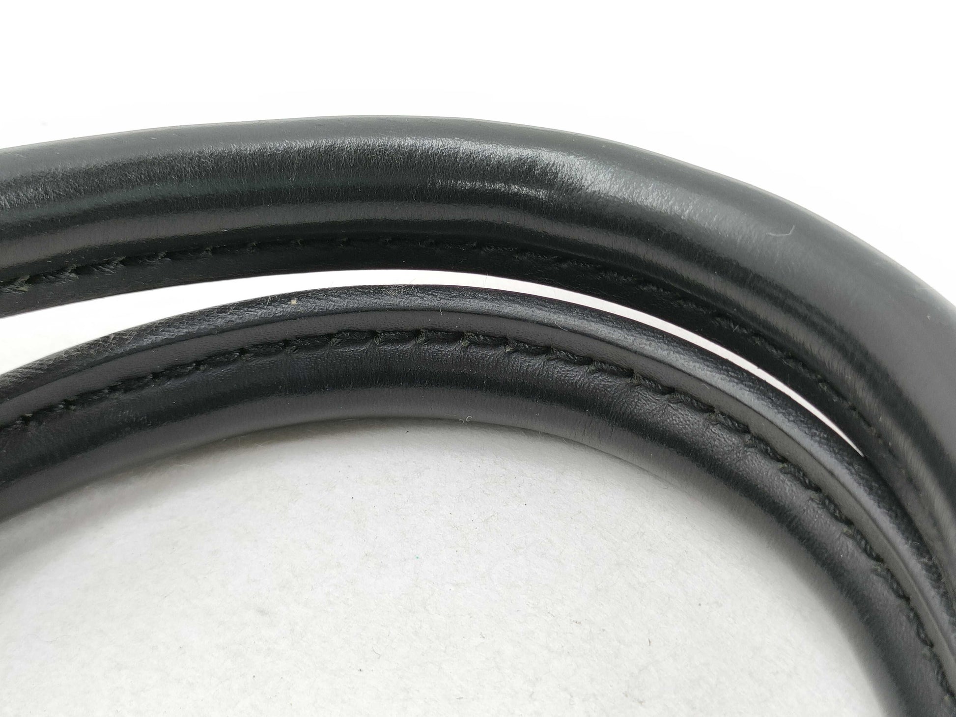 LOUIS VUITTON Epi Vivienne Long Black Handbag