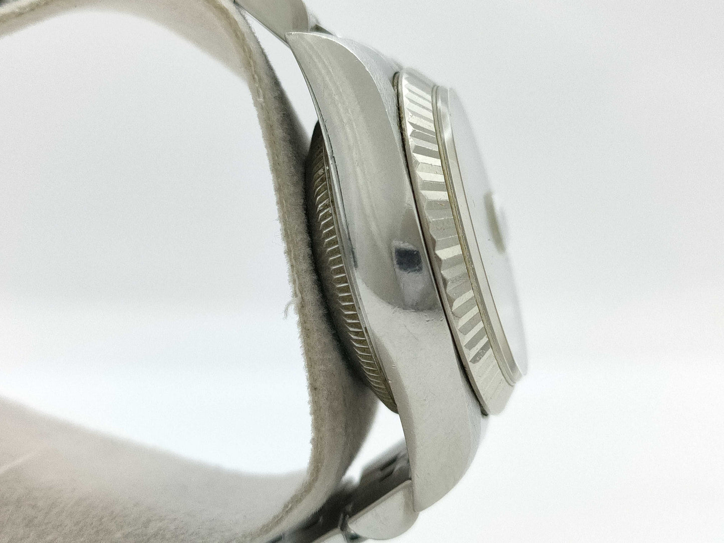 ROLEX 69174 S711167 Silver Dial Women's Watch