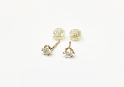D0.13/0.13ct K10 0.3g Earrings 