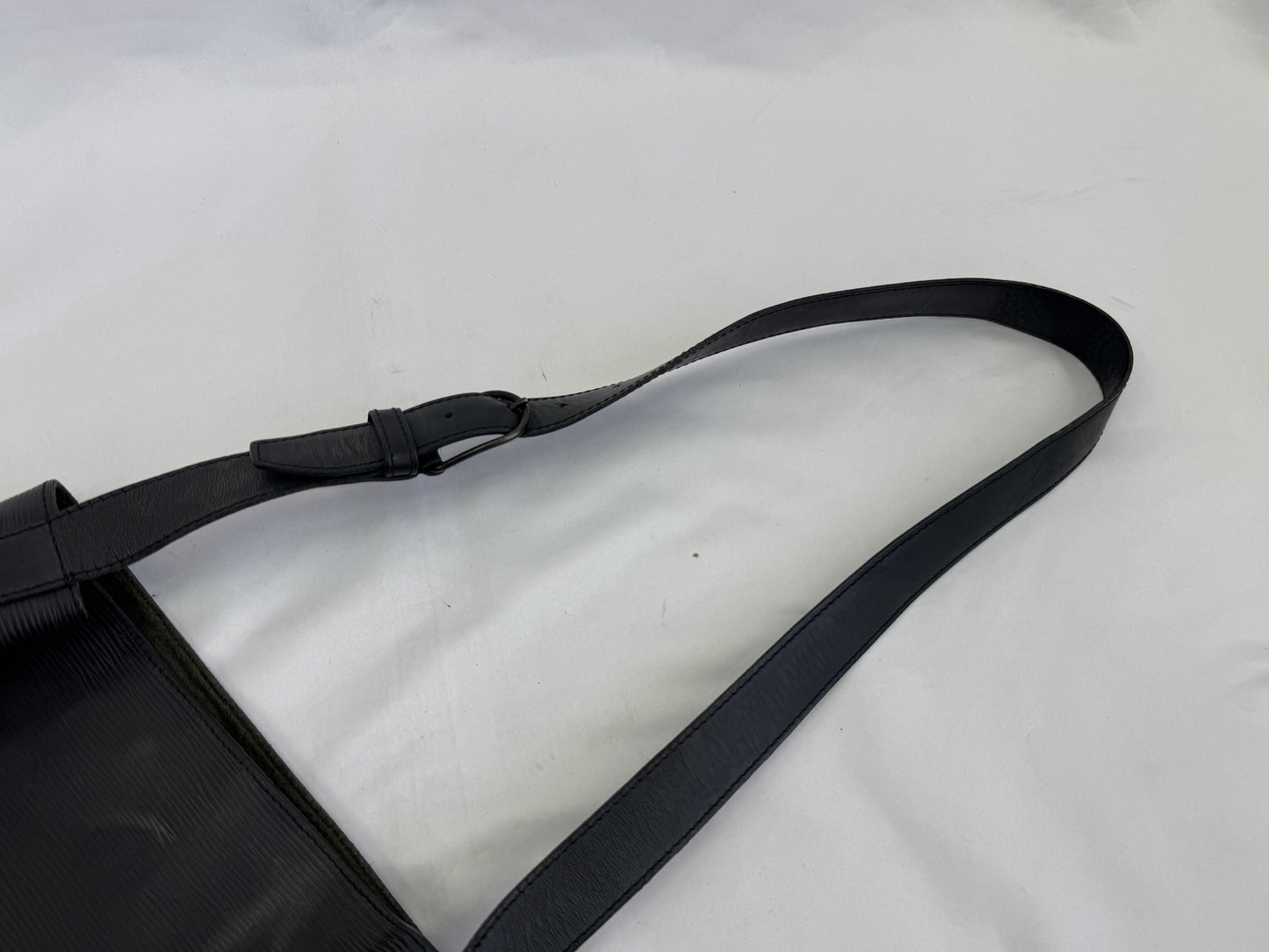 LOUIS VUITTON Vuitton Sac DePaul PM Noir Shoulder Bag