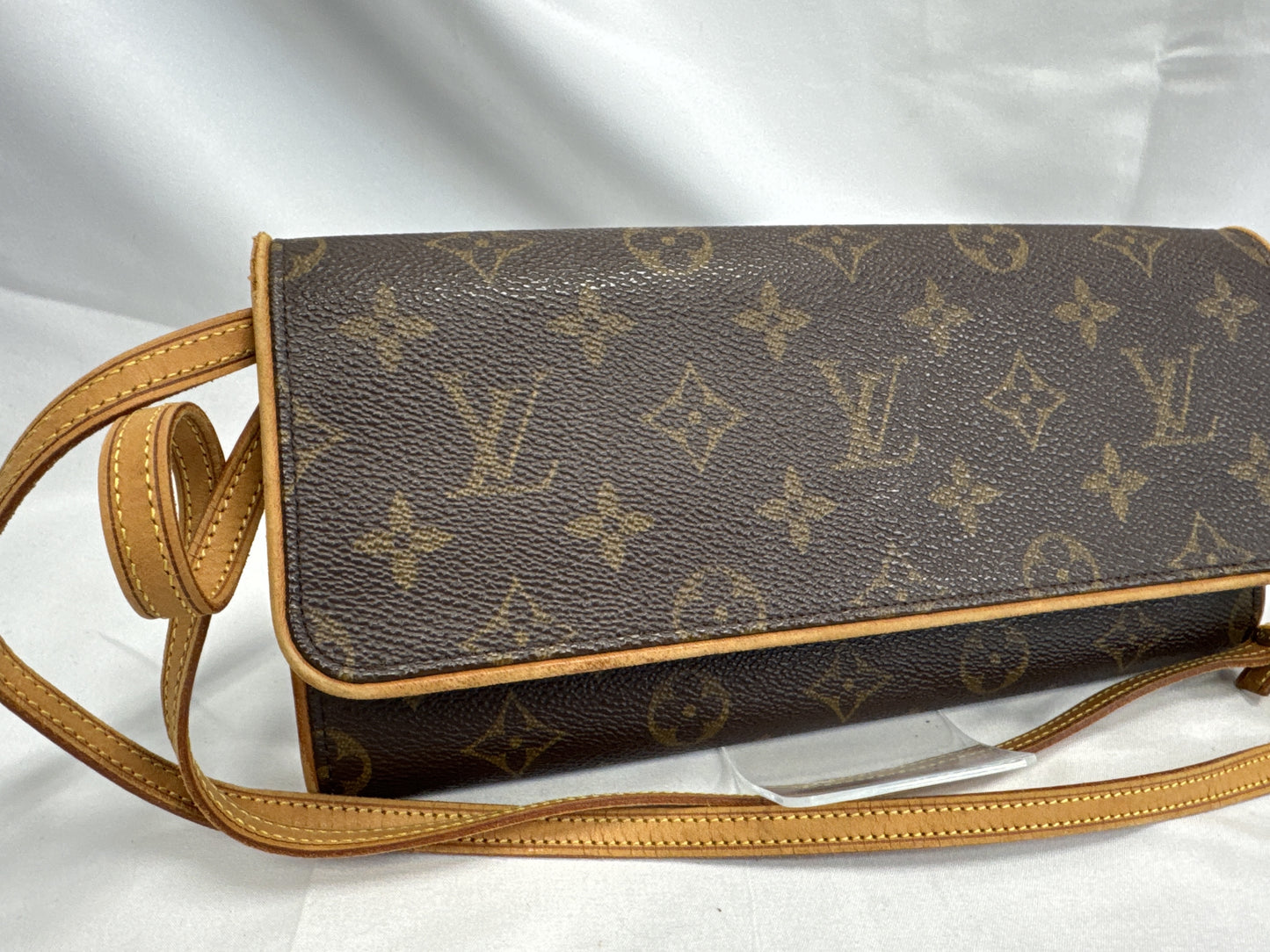 LOUIS VUITTON Vuitton M51852 Pochette Twin GM Shoulder Bag with Shoulder Strap