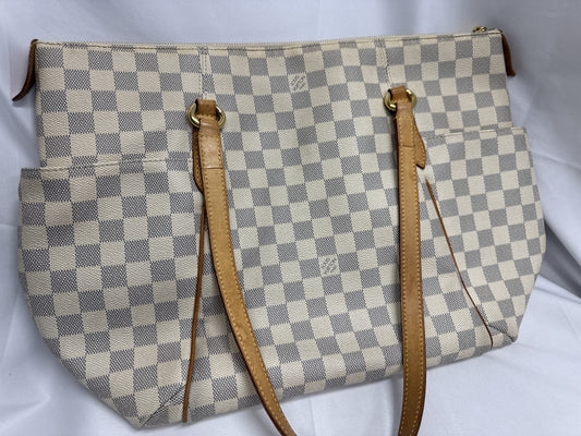 LOUIS VUITTON Vuitton Totale MM Tote Bag