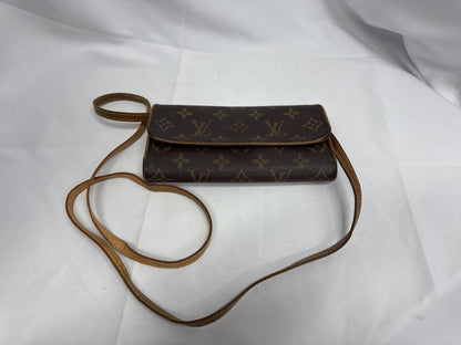 LOUIS VUITTON Vuitton Pochette Twin PM Shoulder Bag with Shoulder Strap