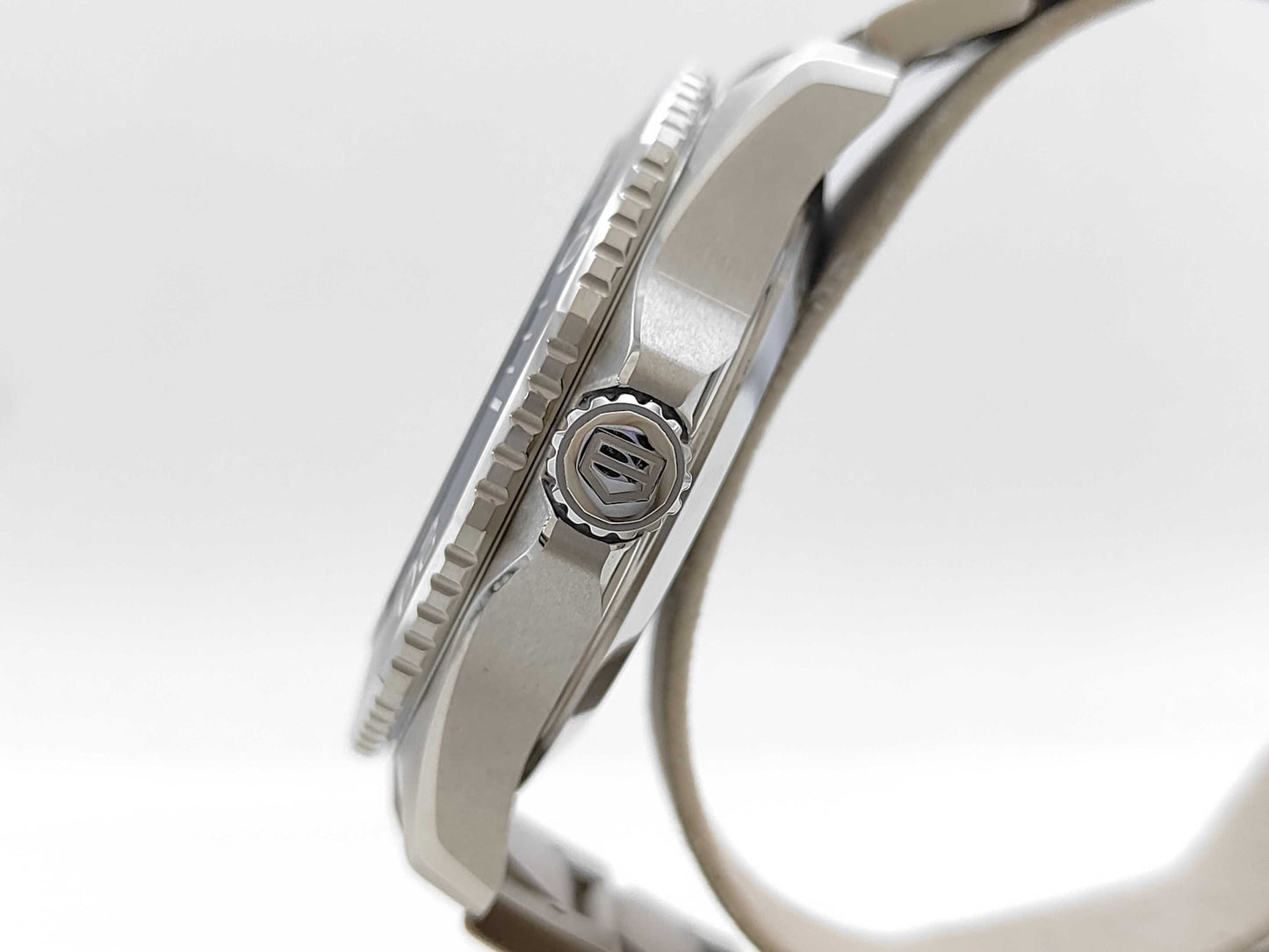 TAG Heuer Aquaracer WBP201B.BA0632 WQC4518 Automatic Men's Watch