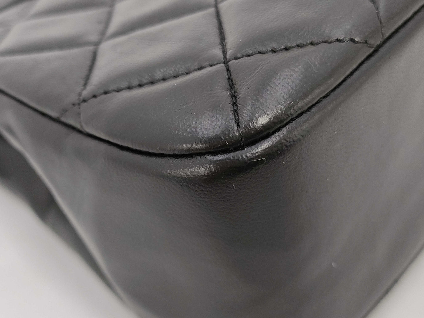 CHANEL Matlasse Lambskin Chain Tote Bag Black Gold Fittings 1st Shoulder Bag