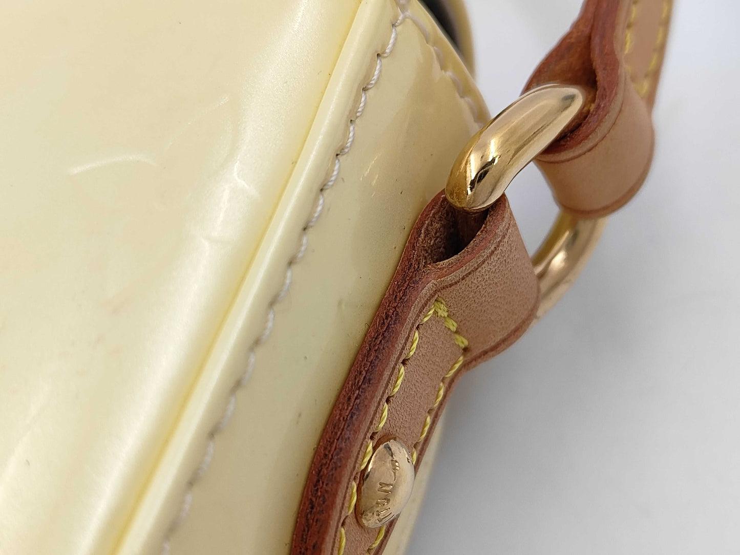 LOUIS VUITTON Louis Vuitton Vernis Malibu Street Handbag