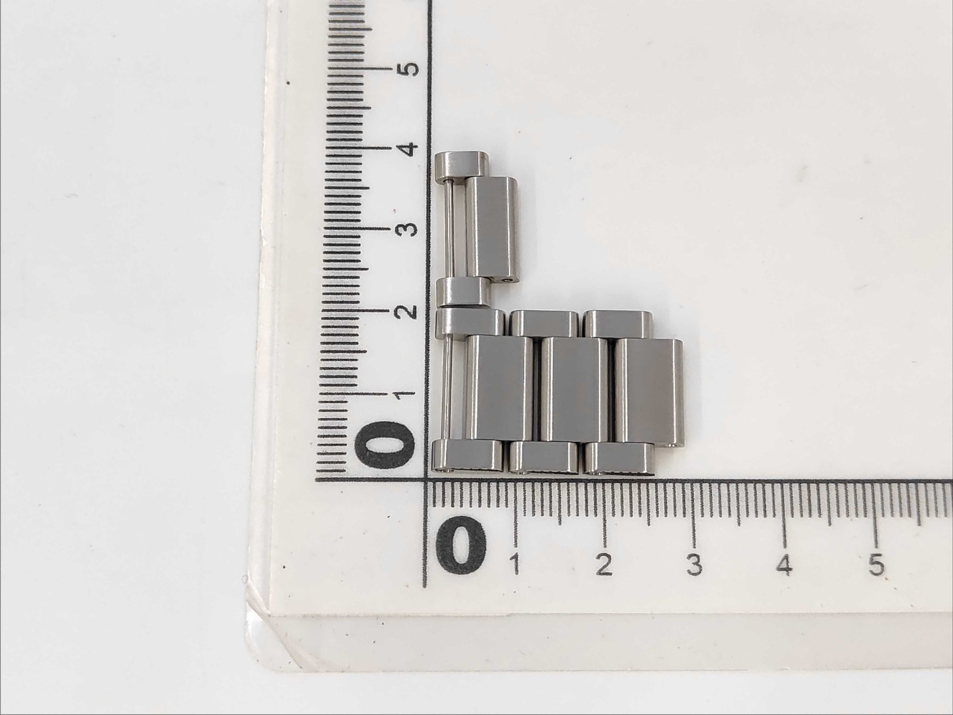 OMEGA 233.30.41.21.01.001 Link, Unisex