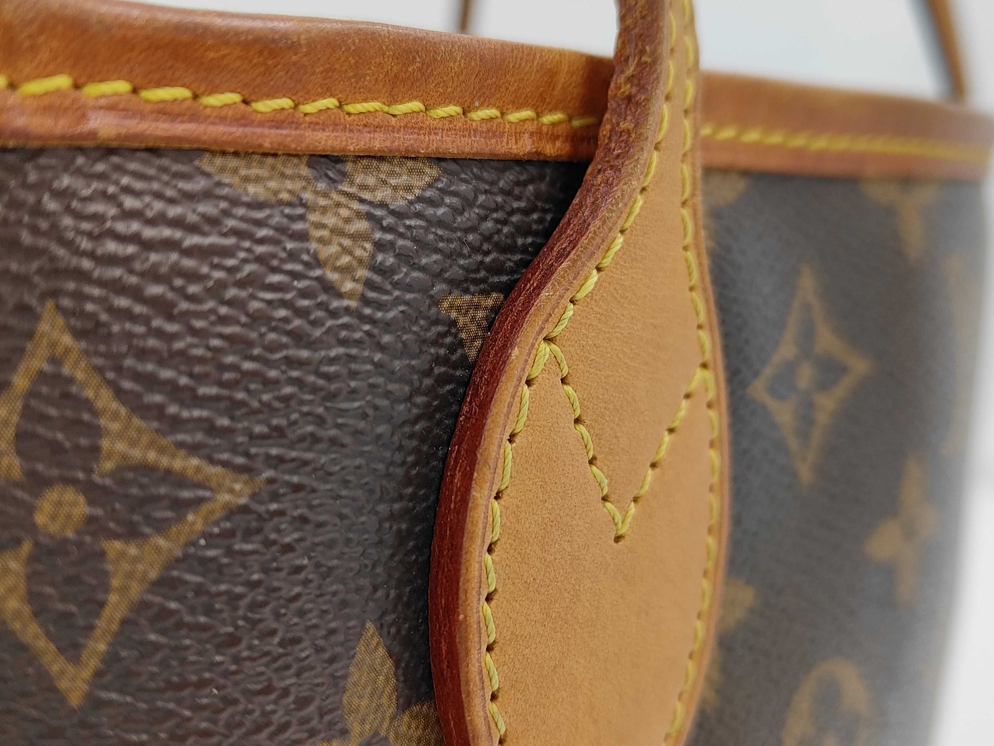 LOUIS VUITTON Louis Vuitton Neverfull PM Tote Bag