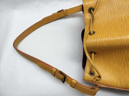LOUIS VUITTON Epi Bag Louis Vuitton Epi Noe Yellow Shoulder Bag