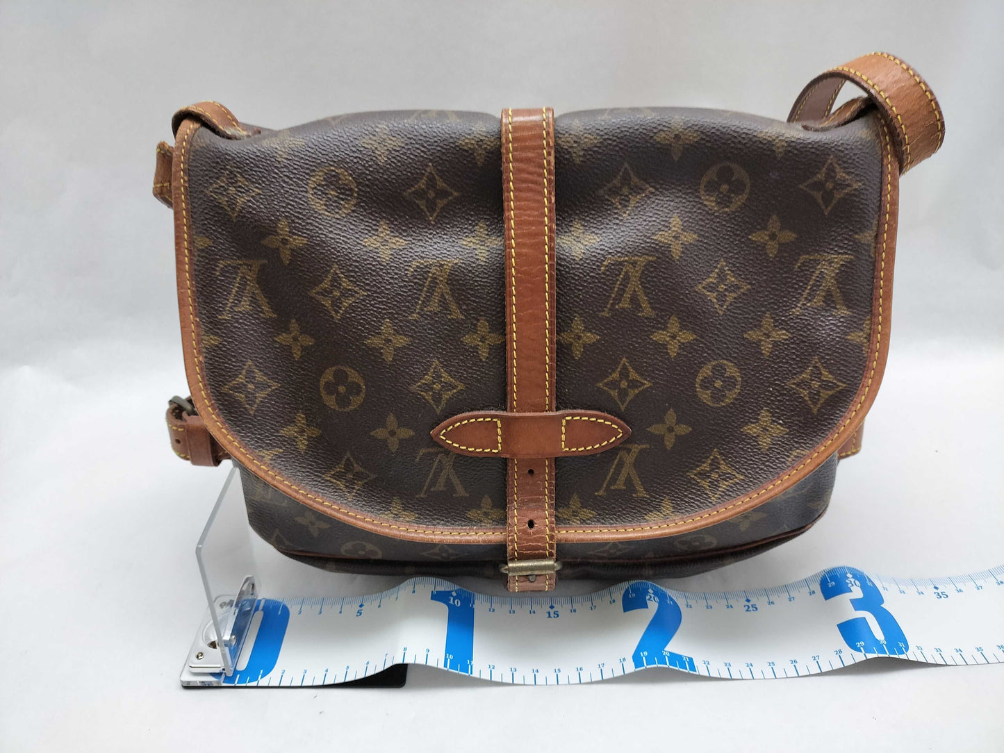 LOUIS VUITTON Monogram Bag Louis Vuitton Monogram Saumur 30 Shoulder Bag