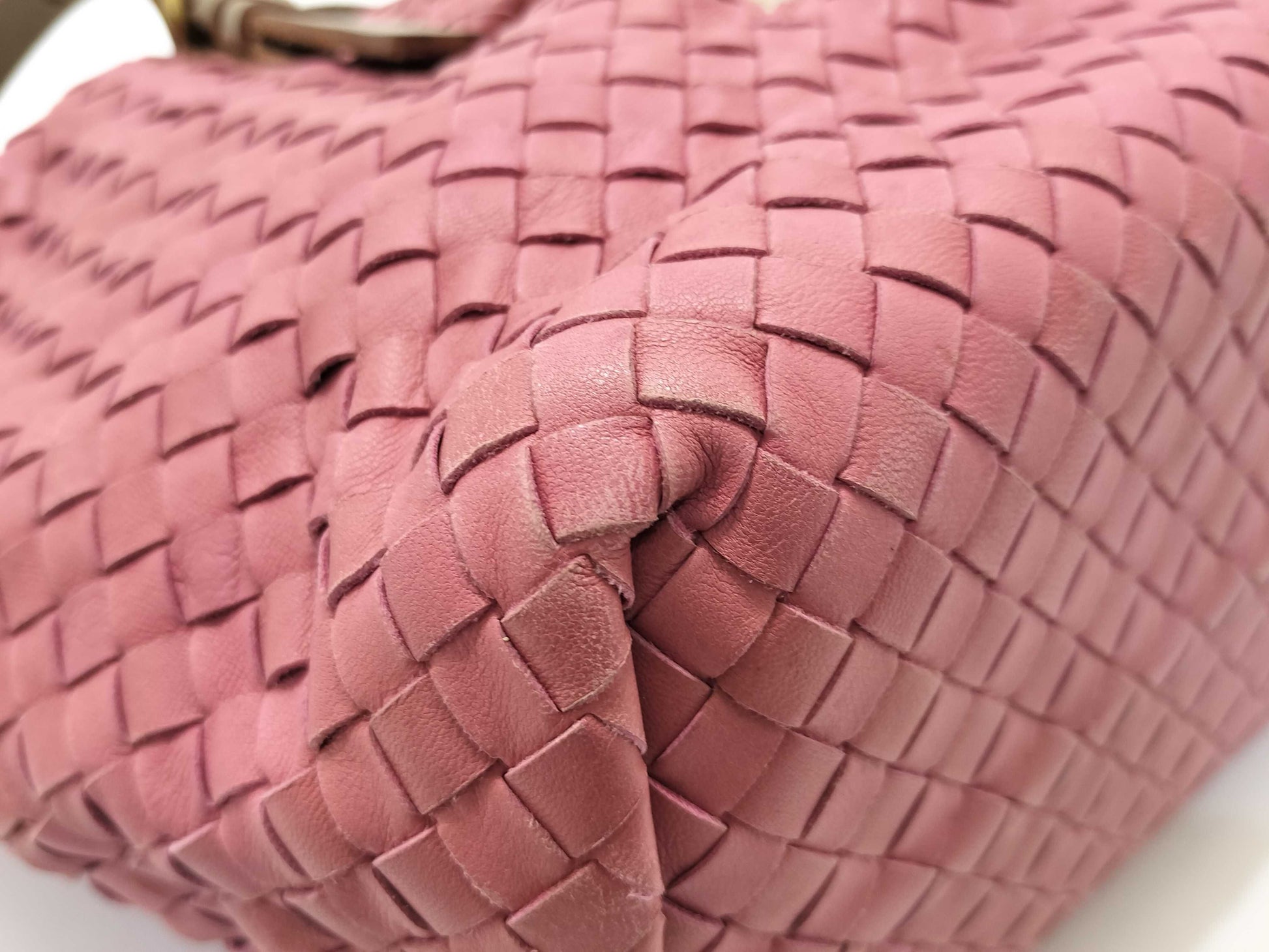 BOTTEGA VENETA Intrecciato Bottega Veneta Tote Bag Intrecciato Tote Bag