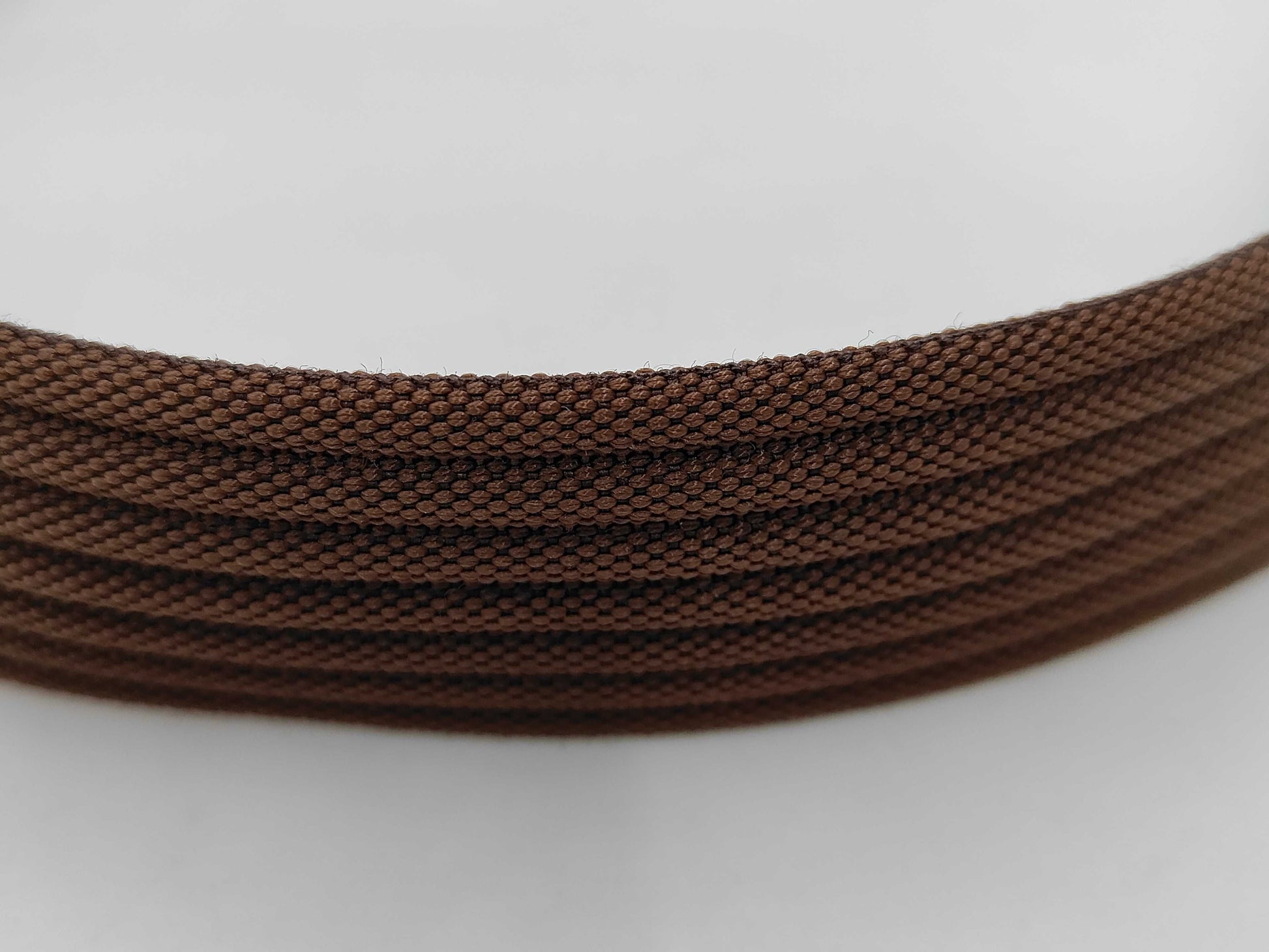 GUCCI 001 4198 GG Canvas Shoulder Bag