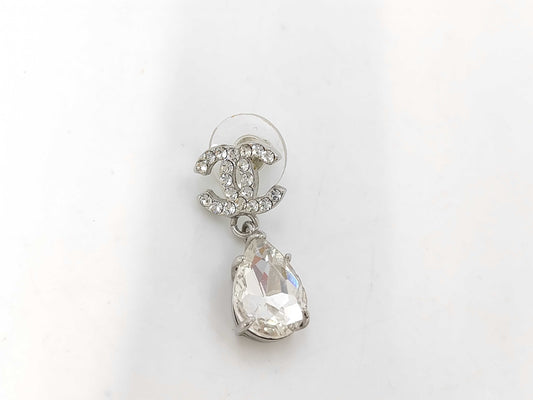 CHANEL Coco Mark Rhinestone Swing Earrings D15V