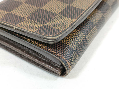 LOUIS VUITTON Damier Louis Vuitton Wallet