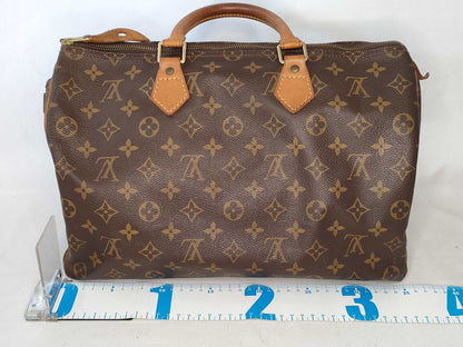 LOUIS VUITTON Monogram Louis Vuitton Speedy Handbag