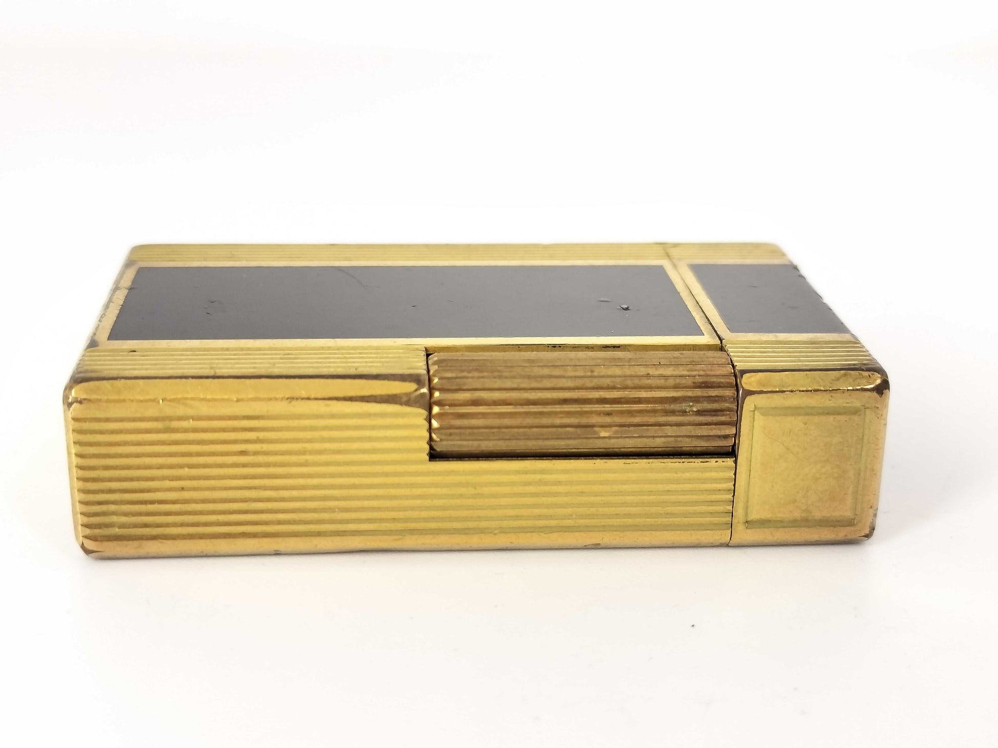 S.T. Dupont ST Dupont Lighter