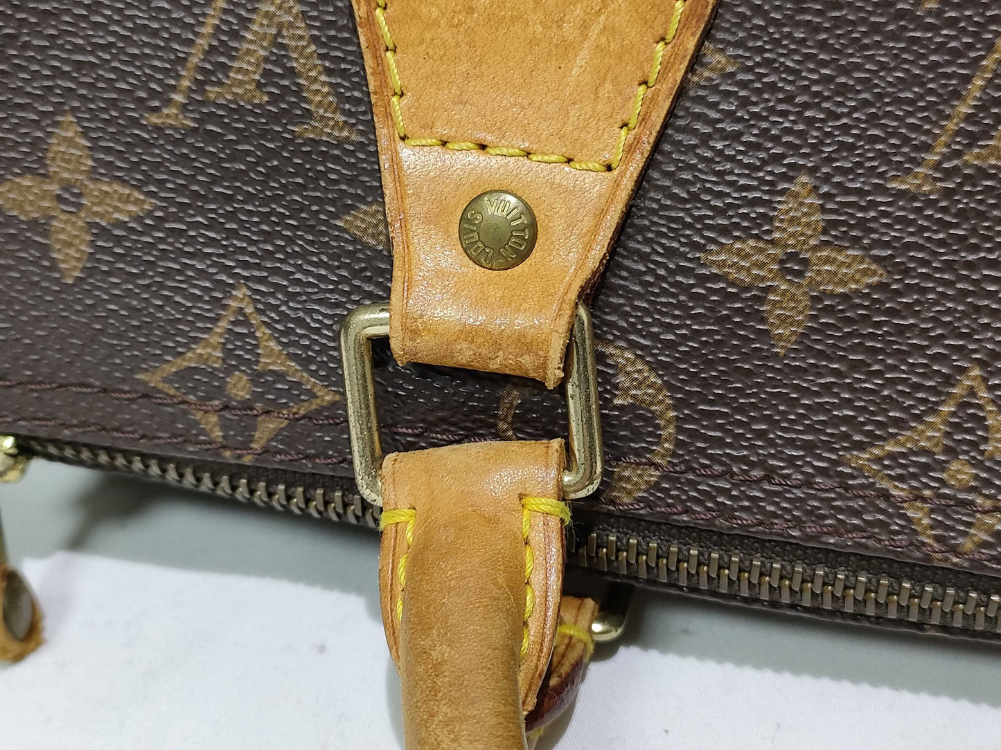 LOUIS VUITTON Monogram Louis Vuitton Monogram Speedy Handbag