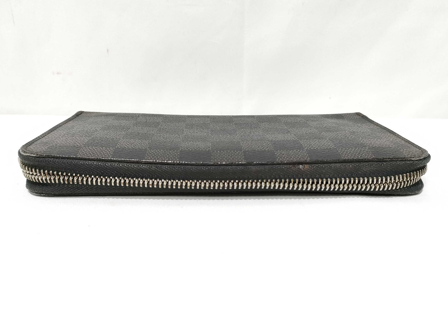 LOUIS VUITTON Damier Zippy Organizer Wallet