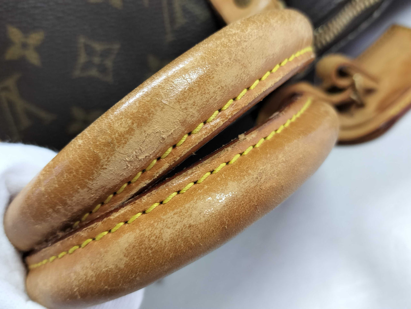 LOUIS VUITTON Monogram LV Keepal Boston Bag