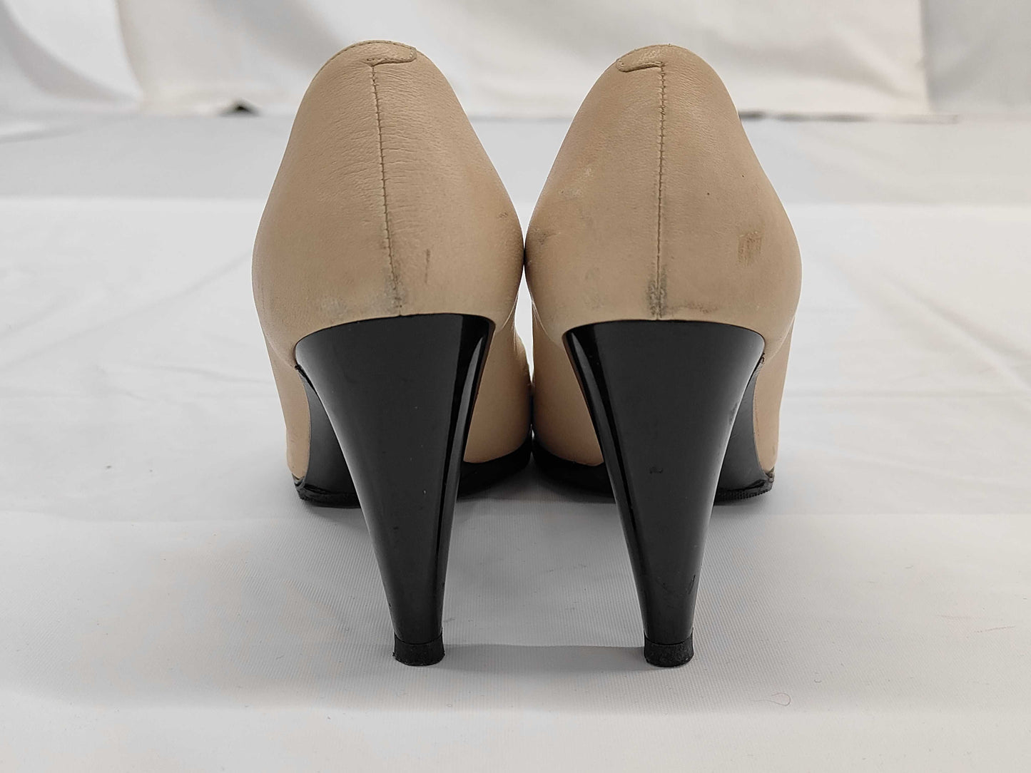 CHANEL Chanel size 35C pumps