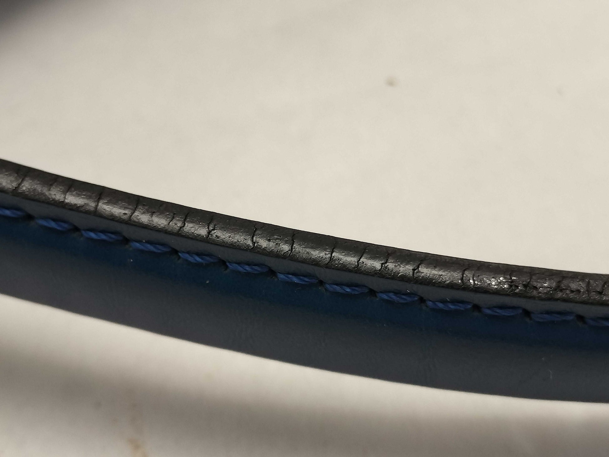 LOUIS VUITTON Epi LV handbag