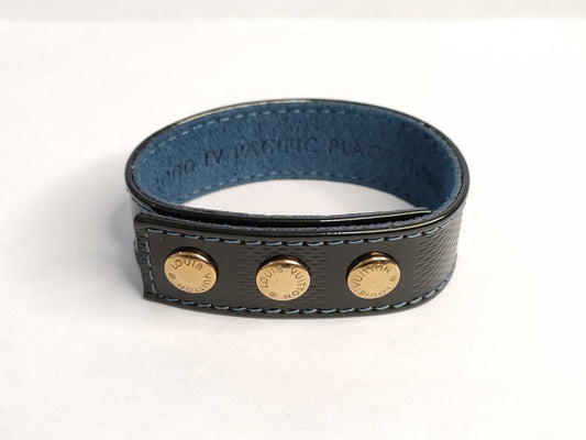 LOUIS VUITTON lv bracelet bangle